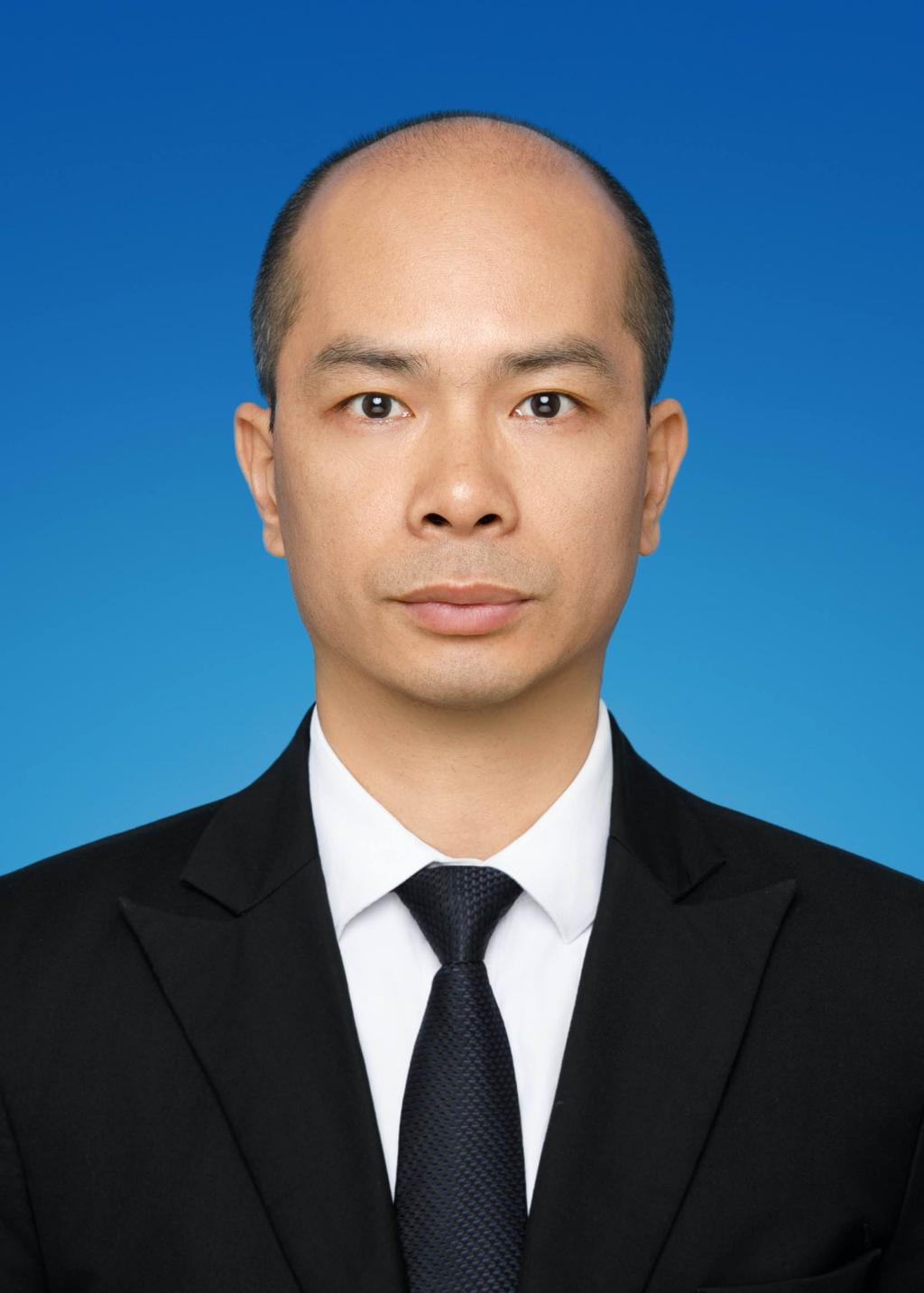 曾文华 副教授
